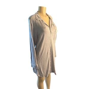 M Anthropologie Eberjey Gisele The Boyfriend Sleepshirt Gray Button Pajama Top